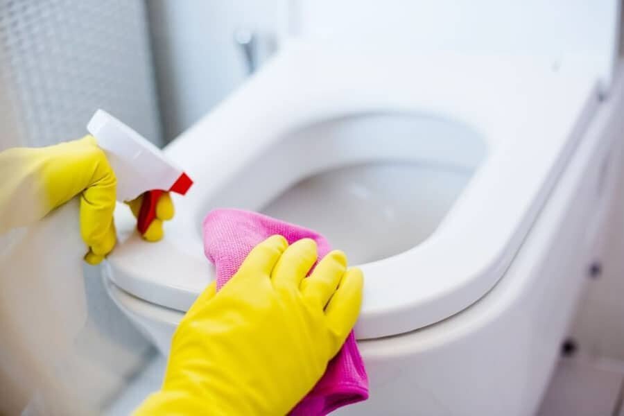 Bathroom | Toilet Cleaning